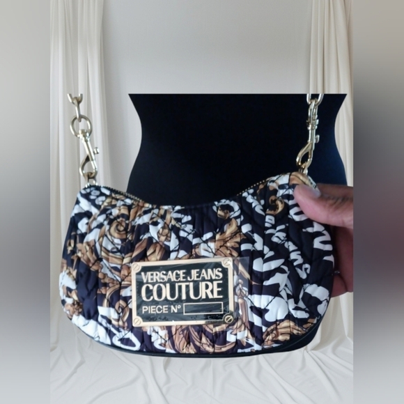 Versace Jeans Couture Quilted Crossbody Bag Gold Chain - Picture 3 of 12